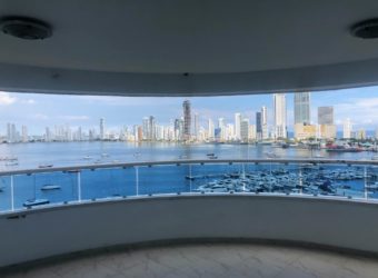 Stunning marina view Penthouse in Manga!