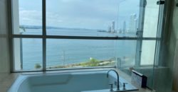 Spectacular bay view apartment in Bocagrande!