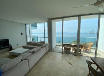 Spectacular bay view apartment in Bocagrande!