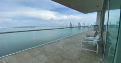 Luxury ocean view apartment by the bay of Bocagrande!