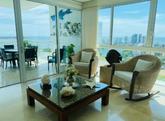 Spectacular ocean view apartment!