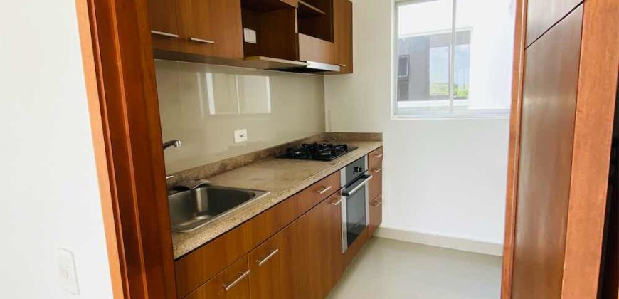 Great location condo near beach and high schools! (Puerta de las Americas)