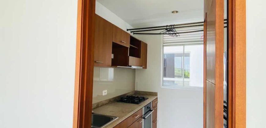 Great location condo near beach and high schools! (Puerta de las Americas)