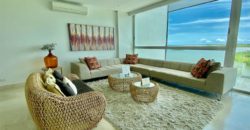 Luxury condo with view to the golf course and beach!