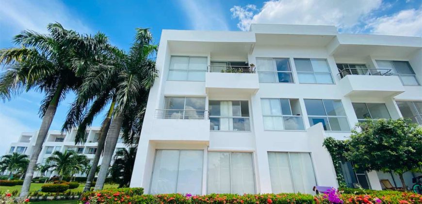 Great location condo near beach and high schools! (Puerta de las Americas)