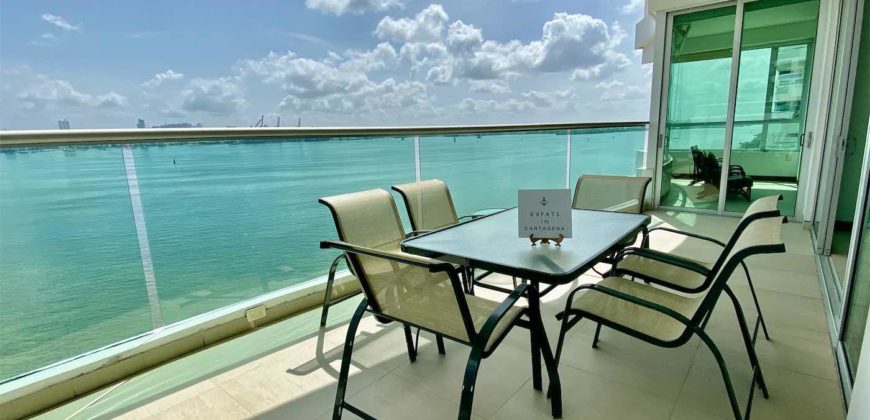 Luxury apartment with top location by the bay!