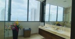 One of Cartagena’s most luxurious bay view apartment with top location